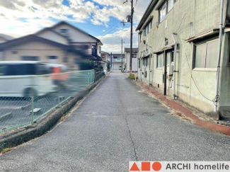 南約4.3m公道,接道間口約17.6m