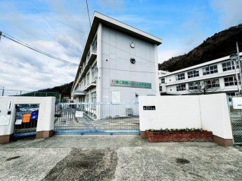 夢前中学校まで2800m