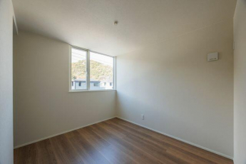 2階の2部屋の洋室にもしっかり収納スペースを設けました