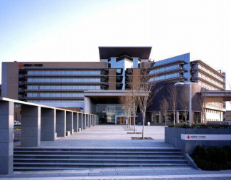 姫路赤十字病院まで1300m