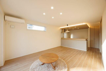 ホール～LDK～洗面室をぐるぐる回れる回遊動線♪