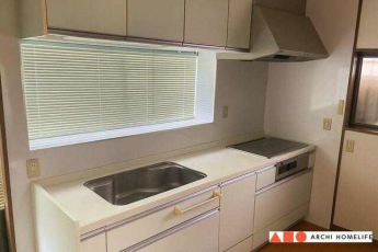 ＩＨにされていて、とてもきれいに使用されています。