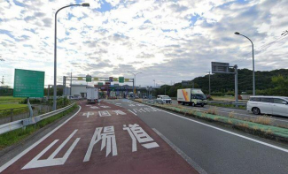 播但連絡道路「花田IC」まで車で約10分！