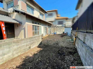 堀込車庫の上は敷地として使用出来る贅沢なつくりです。