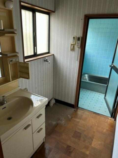 松山市清水町２丁目の中古一戸建ての画像