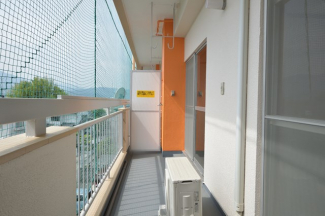 【バルコニー】