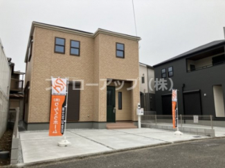 落ち着いた雰囲気の外観です