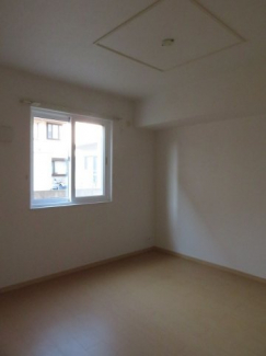 内装は落ち着いています