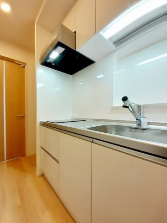 コンパクトなキッチンで掃除もラクラク