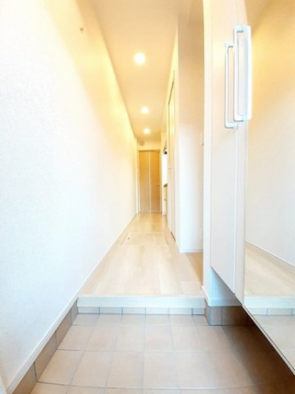 シンプルで使いやすい玄関です