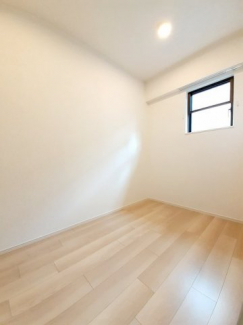 内装は落ち着いています