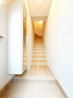 ゆったりとした玄関です