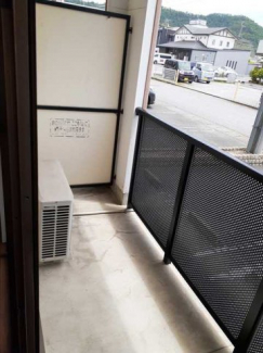 【バルコニー】