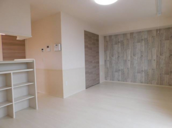 【居間・リビング】