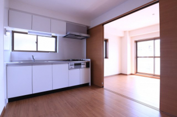 【居間・リビング】