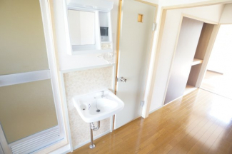 【洗面所】