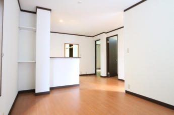 【居間・リビング】