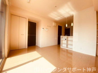 【居間・リビング】