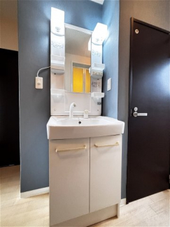 【独立洗面所】