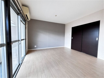 【居間・リビング】