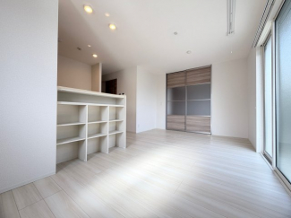 【居間・リビング】