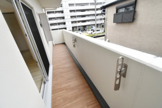 【バルコニー】