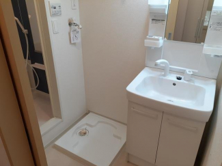 脱衣スペースもあります