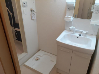 脱衣スペースもあります