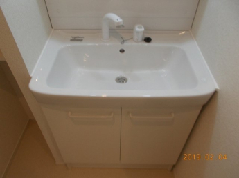 コンパクトで使いやすい洗面所