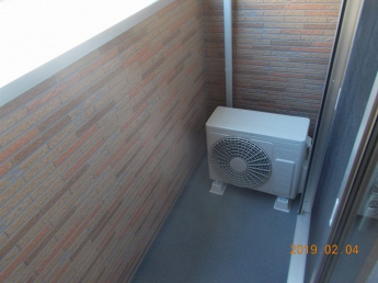 外からの目が気にならないバルコニーで洗濯物が干せます