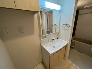 洗髪洗面化粧台