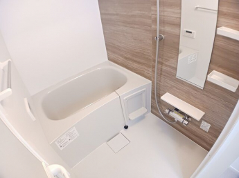 ゆったり過ごせるお風呂です