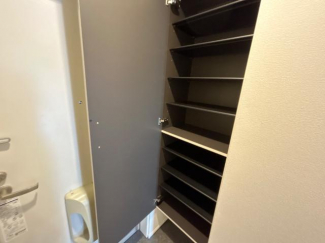 test赤坂作業スペース調整できる下駄箱