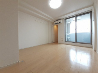 物件の内装です