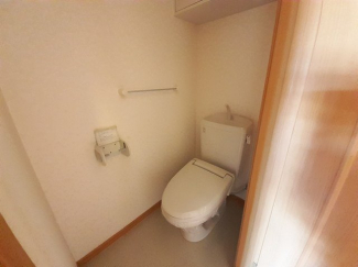 シンプルで使いやすいトイレです