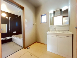 【独立洗面台】