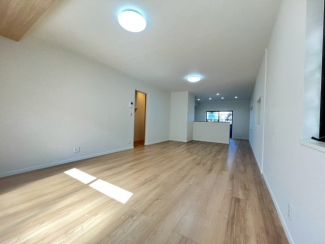 【居間・リビング】