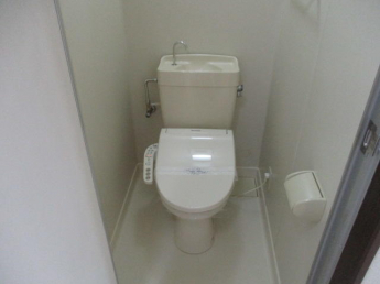 温水洗浄便座設置済み