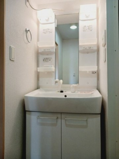 【洗面所】