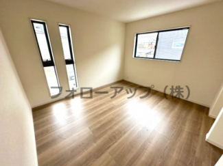 個人の部屋や寝室として使える洋室です