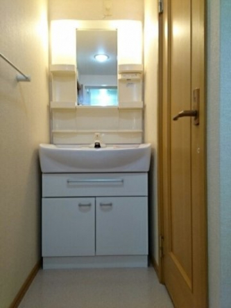 【洗面所】