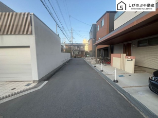 前面道路です。