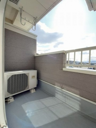 【バルコニー】