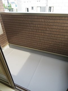 【バルコニー】