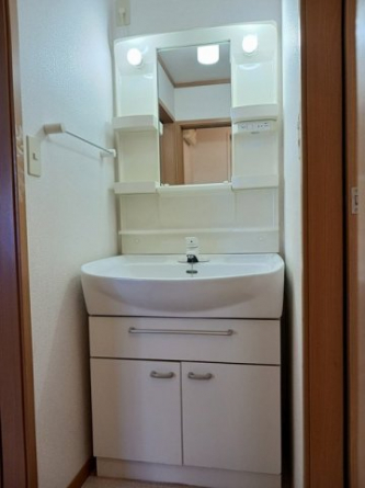 【洗面所】