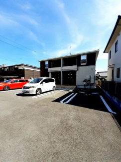 駐車場完備です