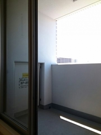 【バルコニー】