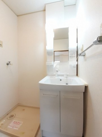 【洗面所】