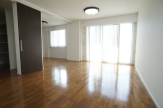 【居間・リビング】