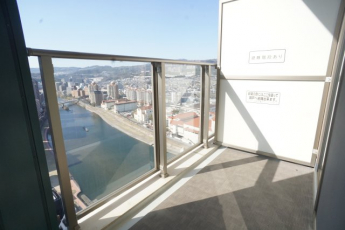 【バルコニー】